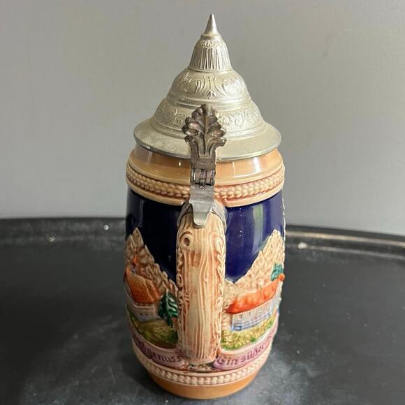 Vtg Gerz Lidded Beer Stein w/Picture of Kissing Couple & Houses - Picture 4 of 14